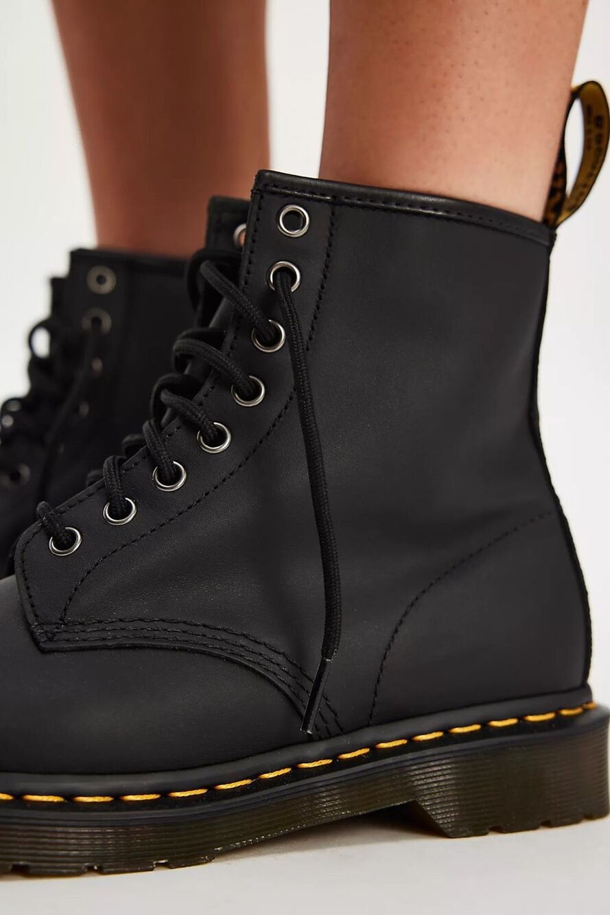 Dr. Martens 1460 Leather Lace Up Combat Boots Size 8